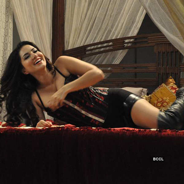 Exclusive sensational pics of Sunny Leone
