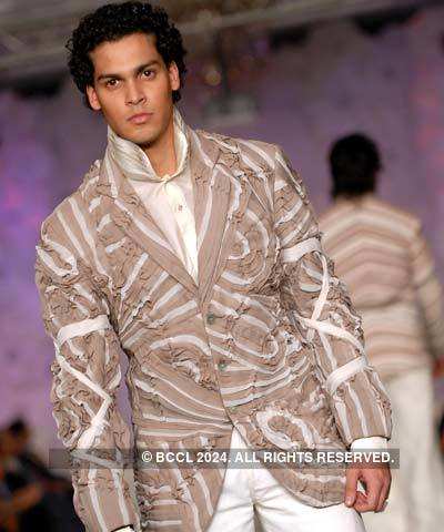 Rohit Bal '07