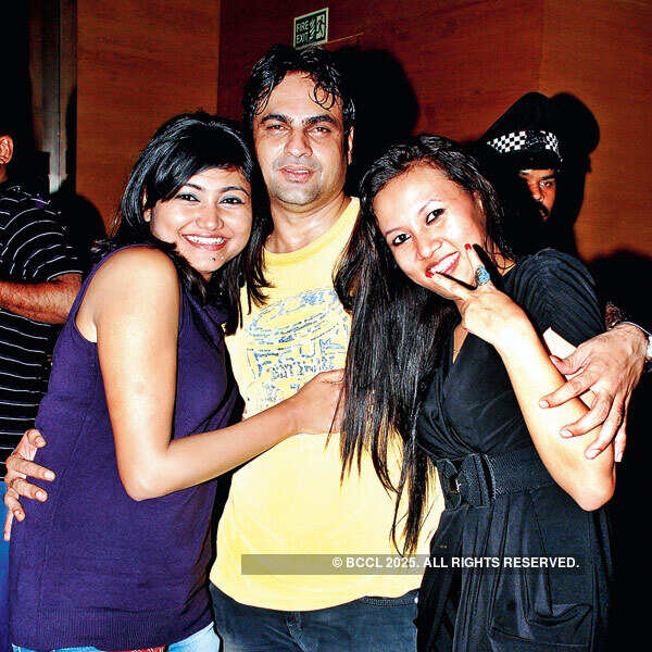 Party peeps at Lalit Ashok