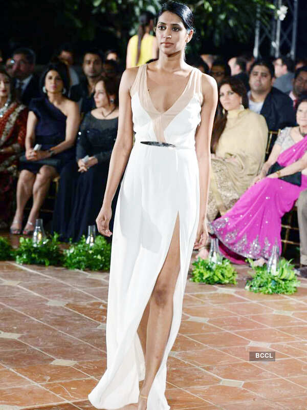 Aditi walks for Spanish show