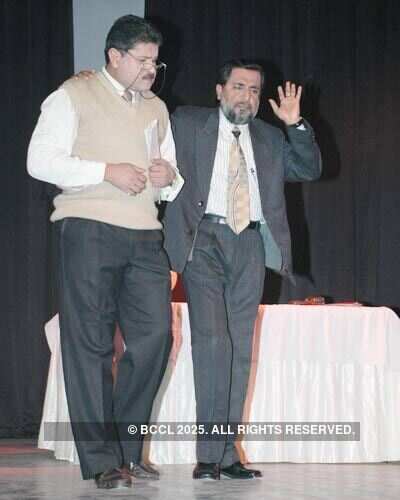 'School band rahega'