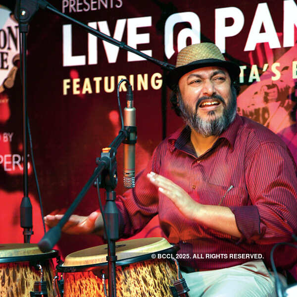 Salsa evening at Tollygunge Club