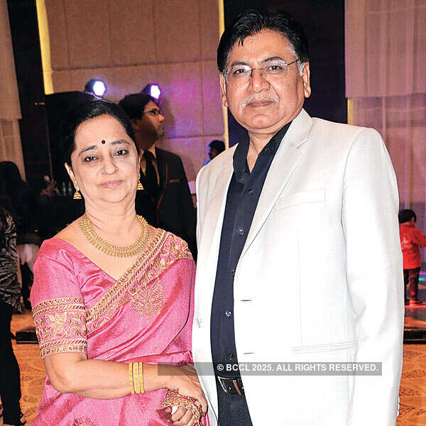 Paresh, Sneha's ring ceremony