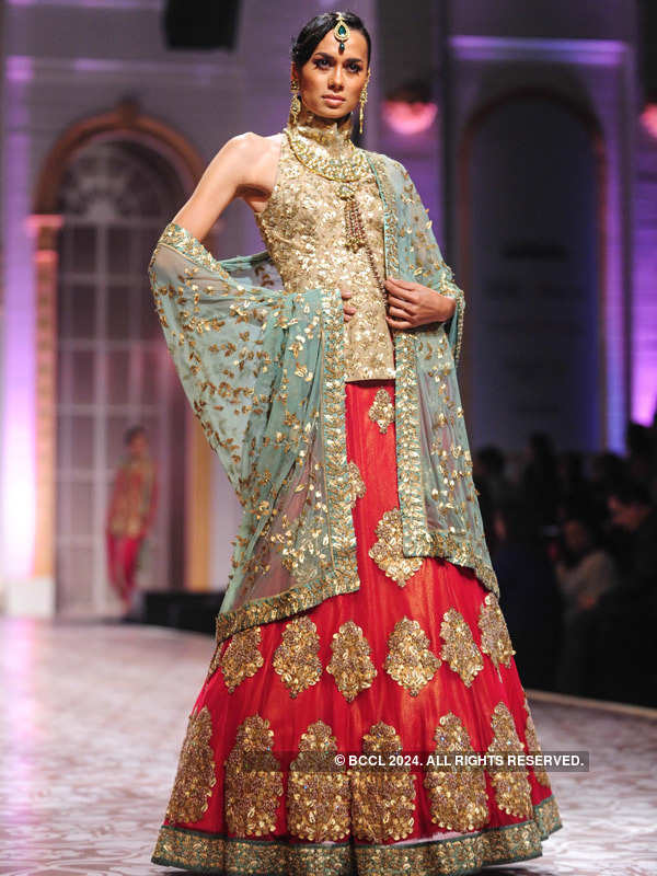 Navneet Kaur Dhillon showcases a creation by designer duo Ashima and ...