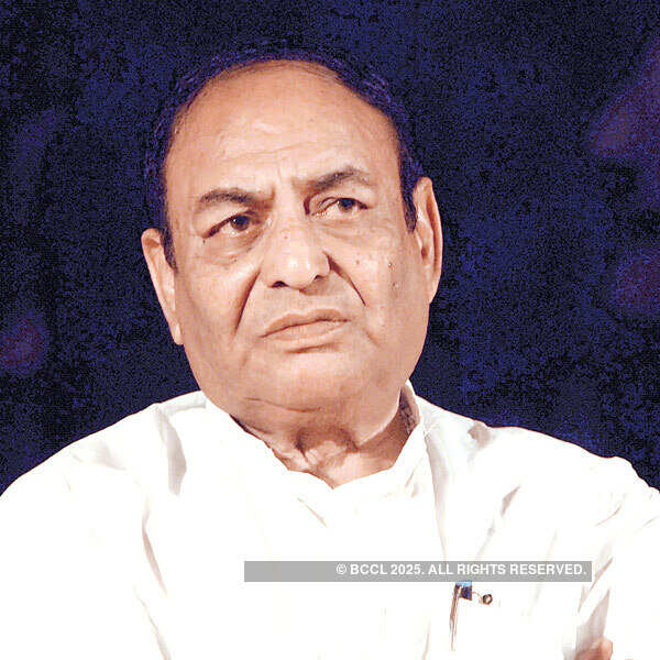 People on a devotional trip