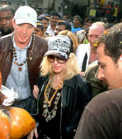 Madonna gets auction of her underwear and letters halted