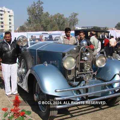 Vintage car rally