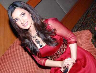 Simone Singh