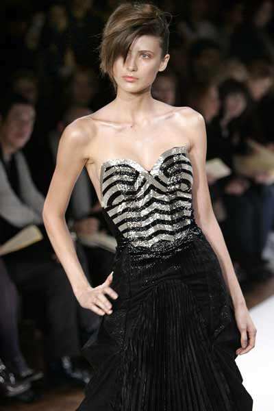 Anne Valerie Hash '08