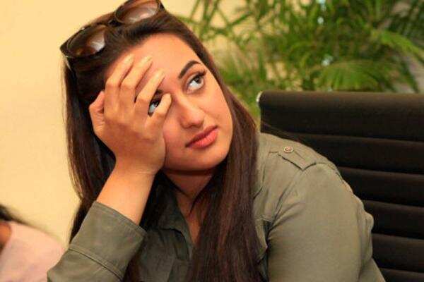 Bollywood Actresses Who Should Never Wear Bikini bollywood actresses who should never