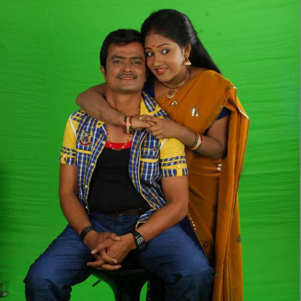 Aaru Sakkara Kuthirai