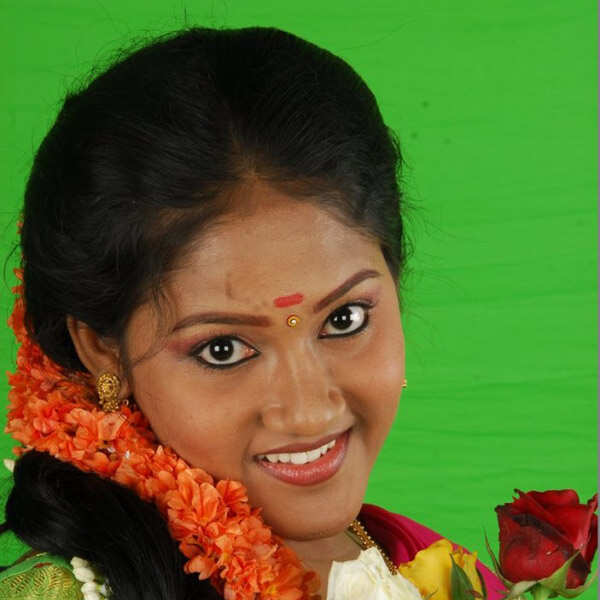 Aaru Sakkara Kuthirai