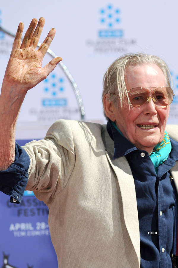 Hollywood actor Peter O'Toole dies at 81