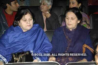 Dialogue-Poetry by Tulsiram, Akhtar