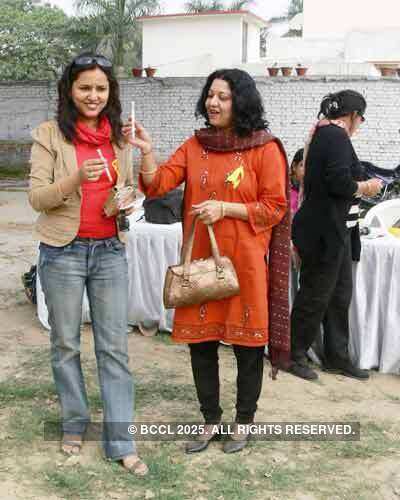 Vama Mahila Club's Picnic party