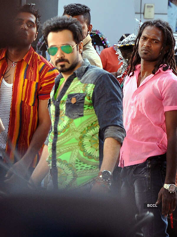 Shaatir: On the sets