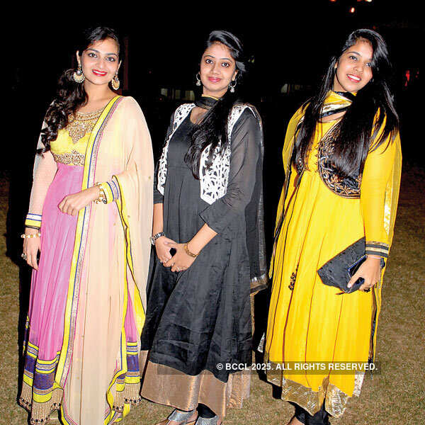 Kushang, Ayushi's sangeet ceremony