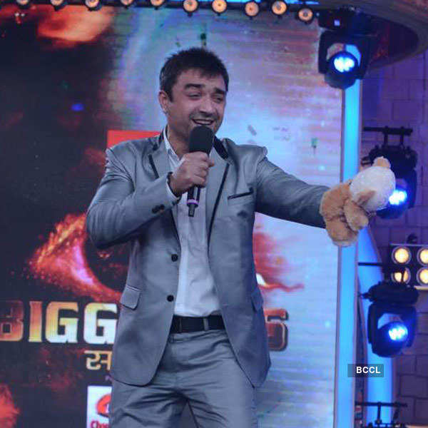 Gauhar Khan Wins Bigg Boss 7