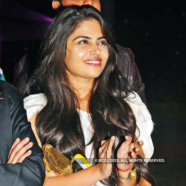 150 couples gather for a New Year party