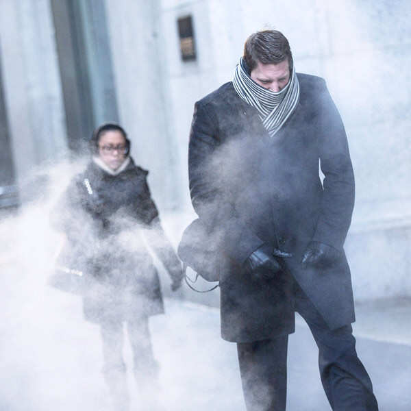 Polar freeze moves to US east, south; 21 dead