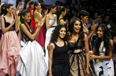 IFW Delhi '08: Gauri and Nainika