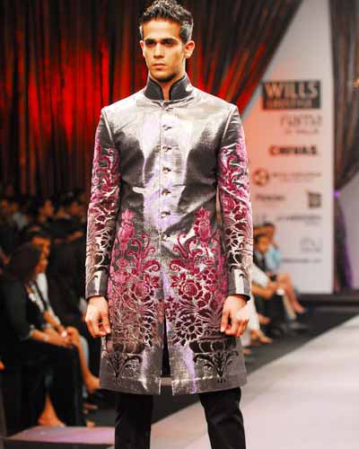 IFW Delhi '08: Rohit Bal