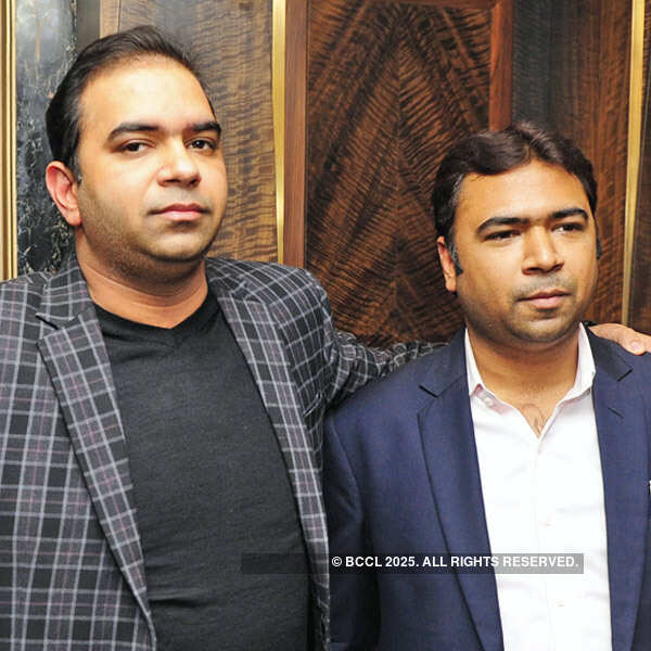 Madhuri, Huma promote Dedh Ishqiya