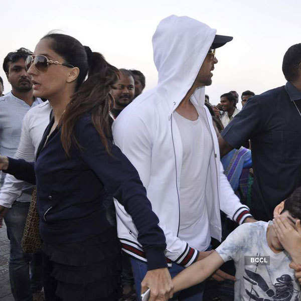 Hrithik spends b'day with kids