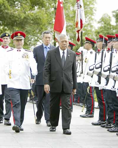 Thailand's PM in Singapore 
