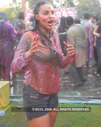 Vineet Jain's Holi Party 2008 -1