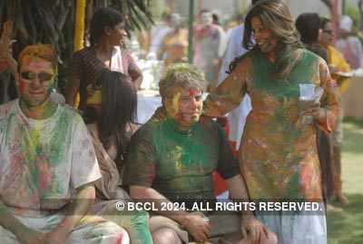 Vineet Jain's Holi Party 2008 -4