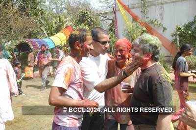 Vineet Jain's Holi Party 2008 -3