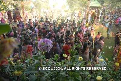 Vineet Jain's Holi Party 2008 -5