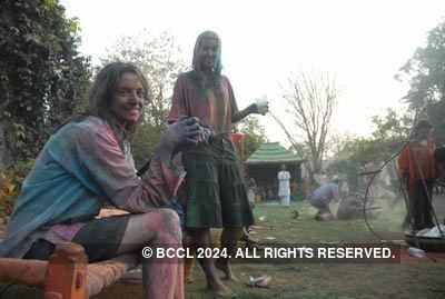 Vineet Jain's Holi Party 2008 -5