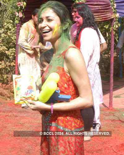 Vineet Jain's Holi Party 2008 -15