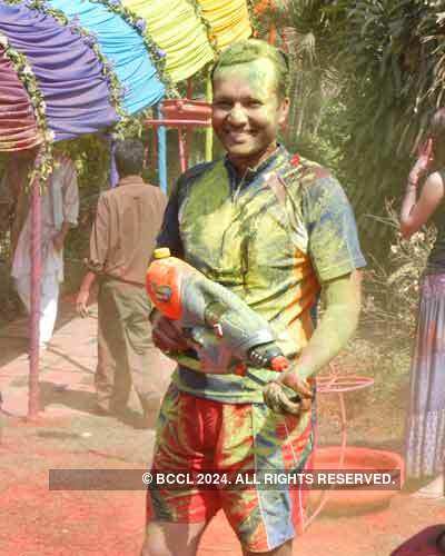 Vineet Jain's Holi Party 2008 -15