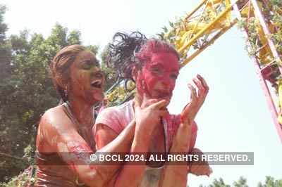 Vineet Jain's Holi Party 2008 -15