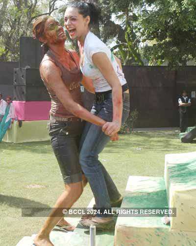 Vineet Jain's Holi Party 2008 -15