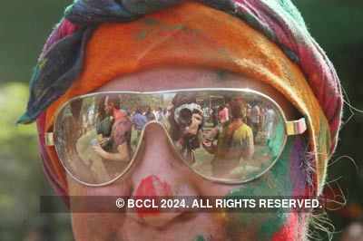 Vineet Jain's Holi Party 2008 -15