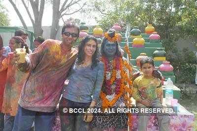 Vineet Jain's Holi Party 2008 -15