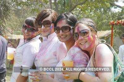 Vineet Jain's Holi Party 2008 -20