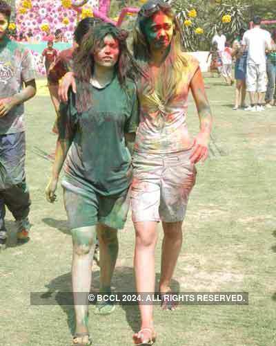 Vineet Jain's Holi Party 2008 -20