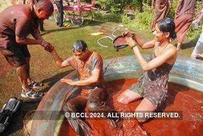 Vineet Jain's Holi Party 2008 -19