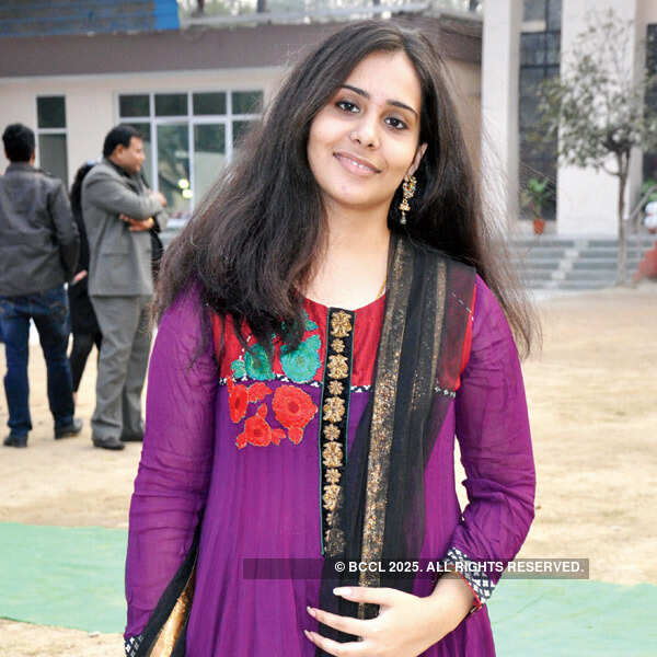 Students @ a school reunion