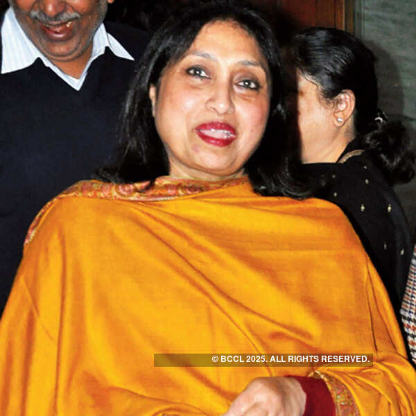 Saurabh Shukla's play 2 To Tango And 3 To Jive