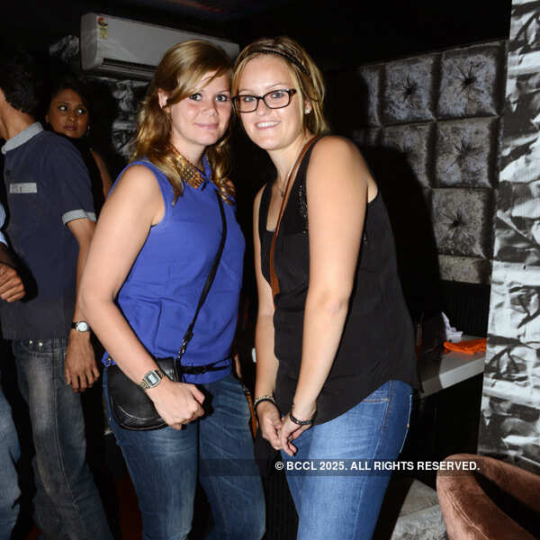 Weekend party at Illusions Pub