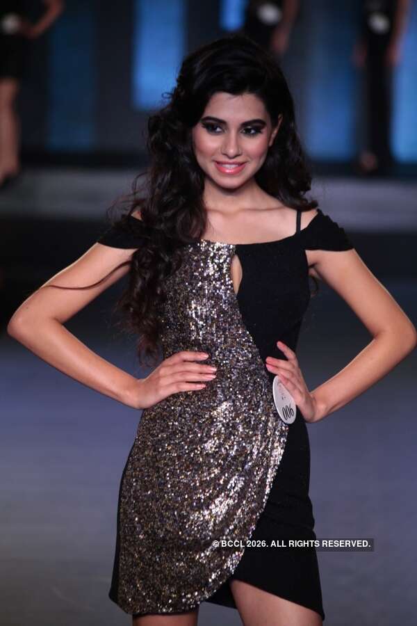 fbb Femina Miss India Delhi 2014 Cocktail round