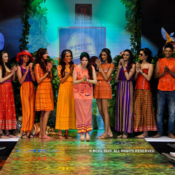 Celebs @ Bangalore Fashion Week