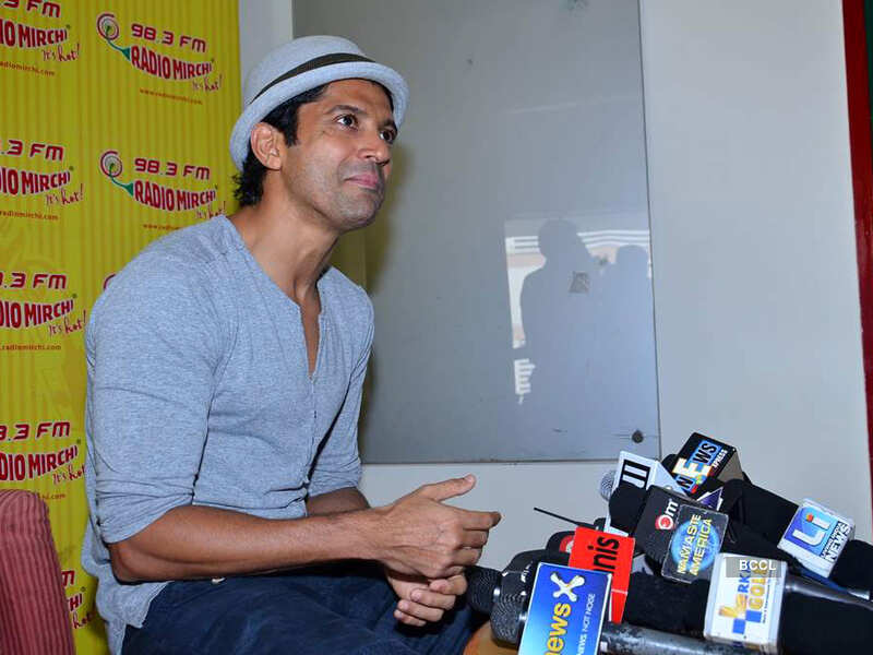 Farhan at Radio Mirchi
