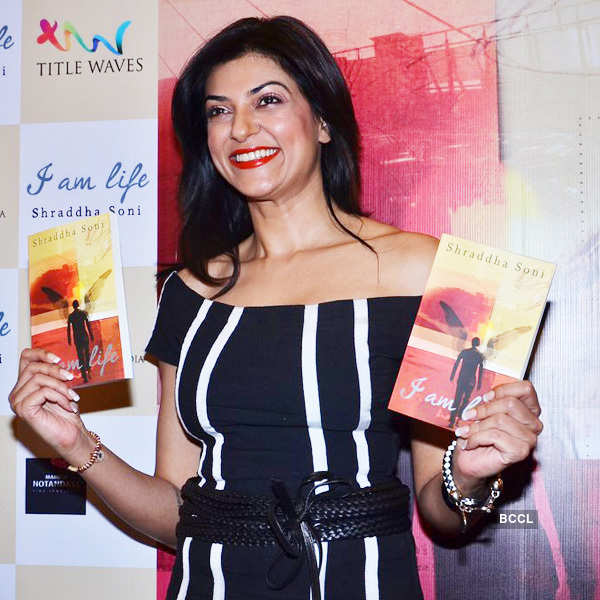 Sushmita Sen launches Shraddha Soni's book